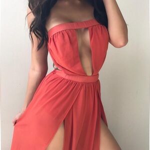 Elegant Coral Strapless Dress with panty shorts liner